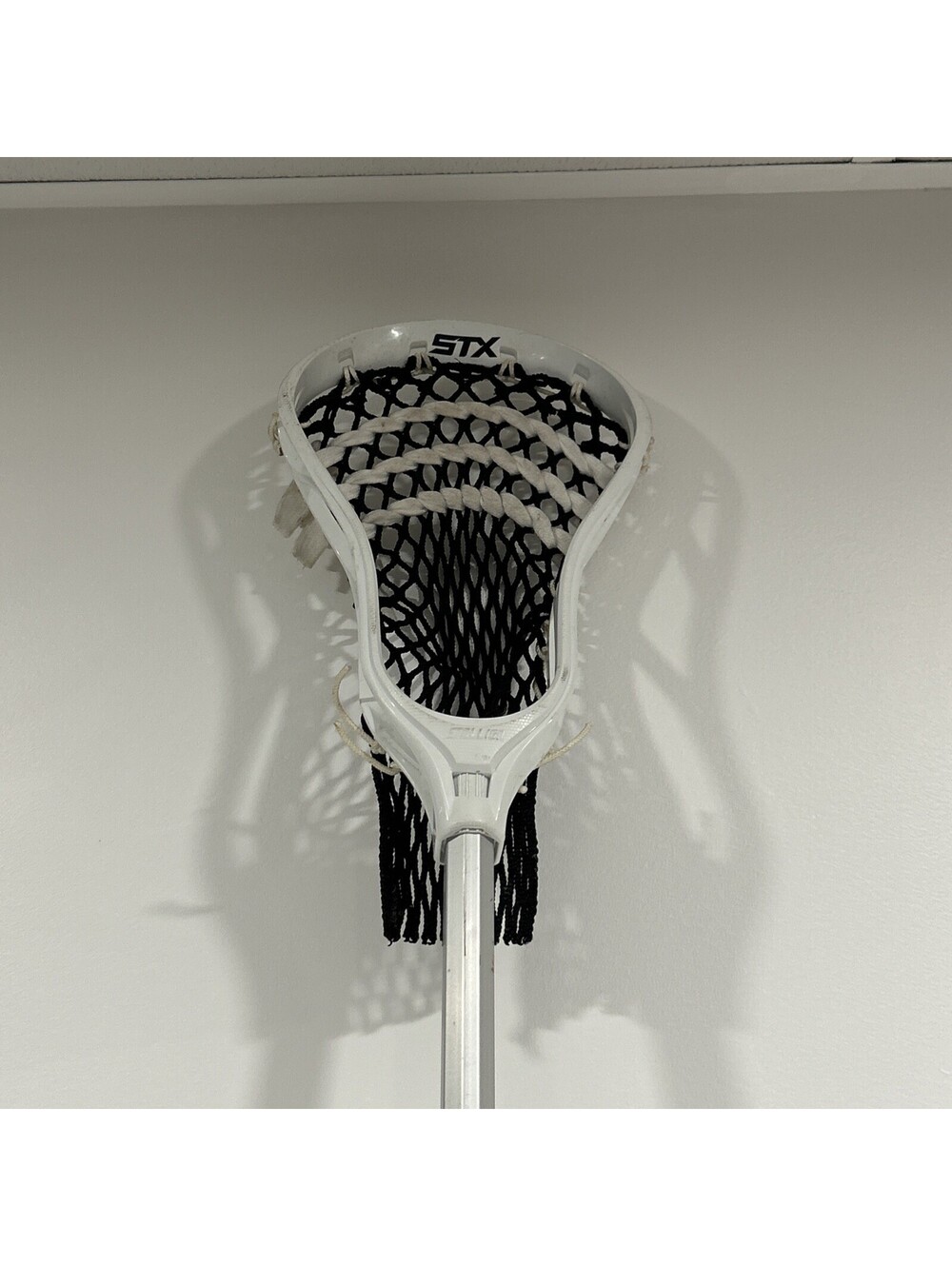 STX Stallion 6000 Lacrosse Stick White 39”
